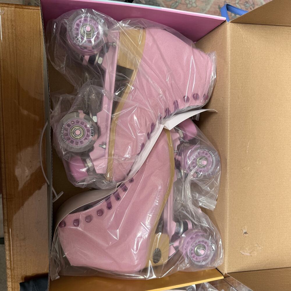 Foxy Women’s Roller Skates in Pink Fizz Size 9 New, minor callout - Picture 6 of 10